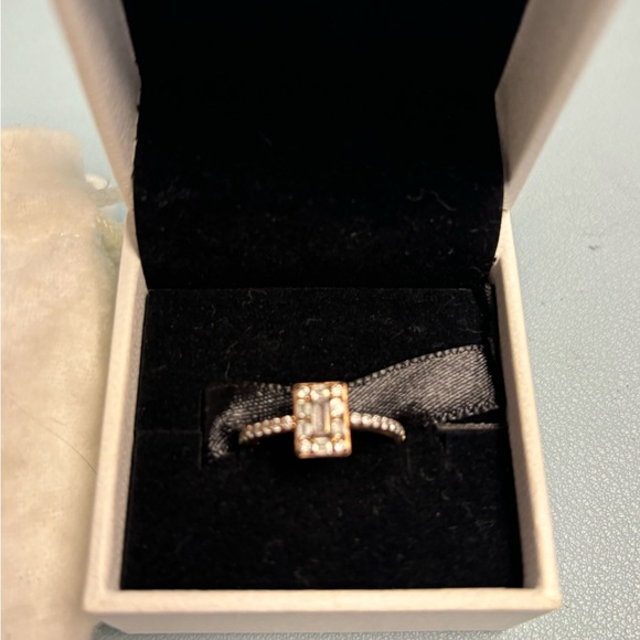 Pandora Timeless Sparkling Square Halo Ring sz 5 Gorgeous 💍 Gold Plated - Picture 5 of 8